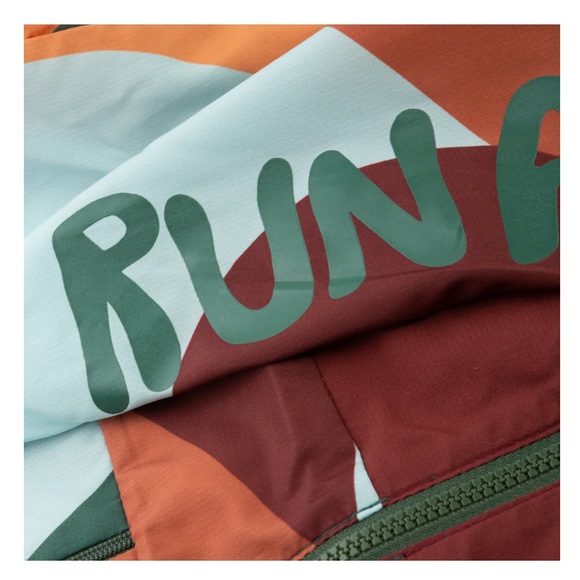 Roark Run Amok Secondwind 2.0 Jacket - Picture 4 of 5